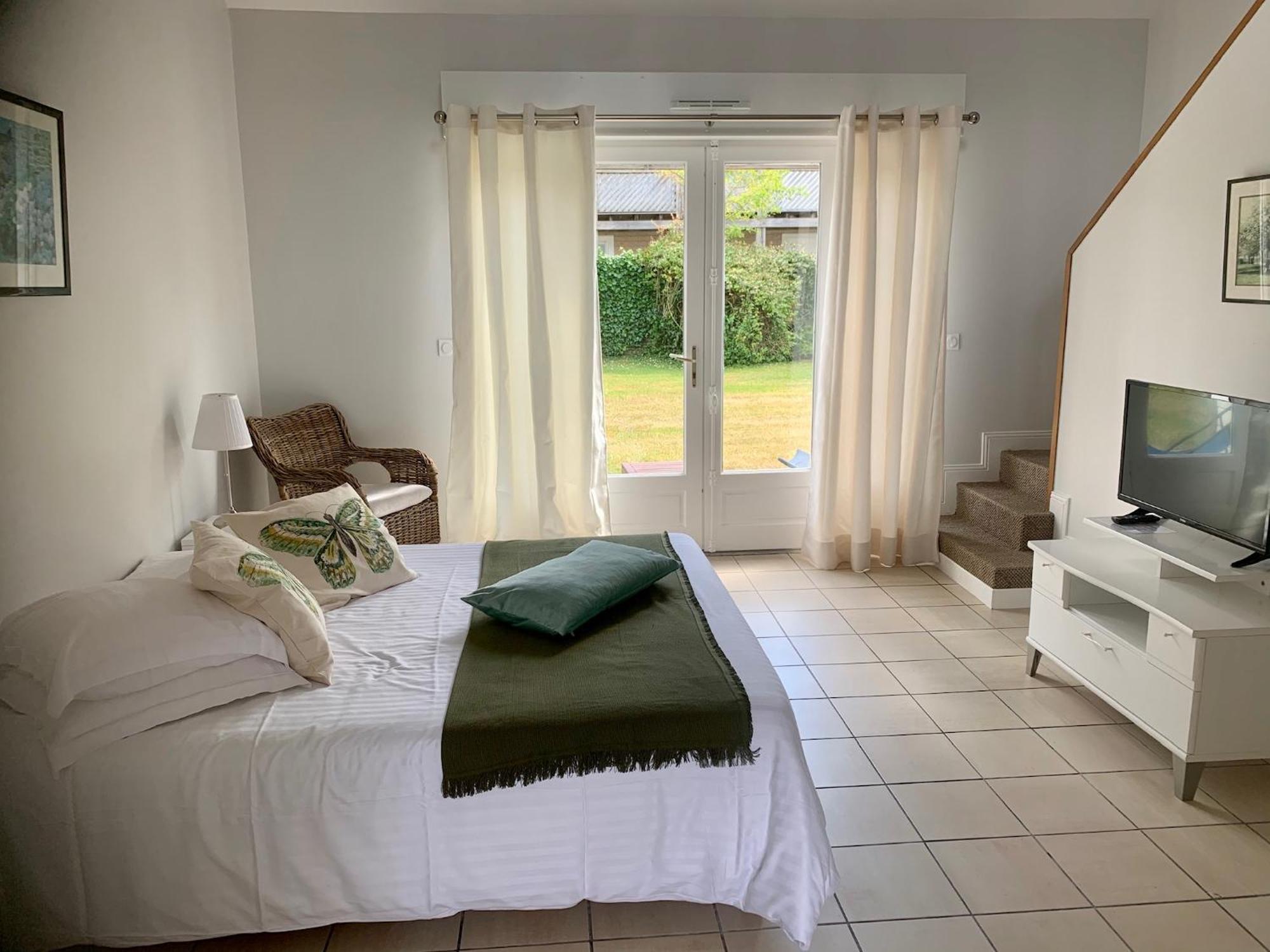 Hotel La Sapinière Saint-Laurent-sur-Mer Esterno foto